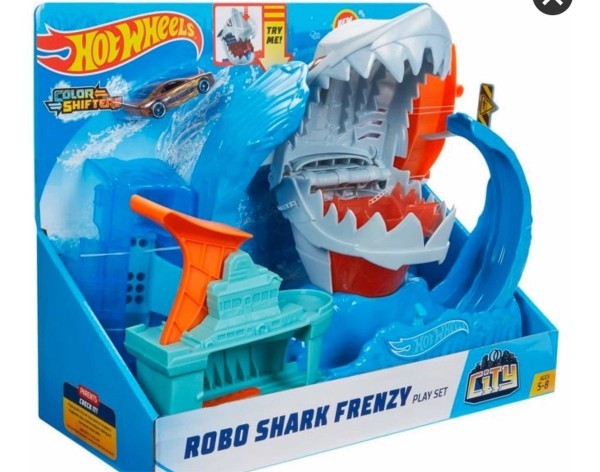 Hot wheels robo tiburon